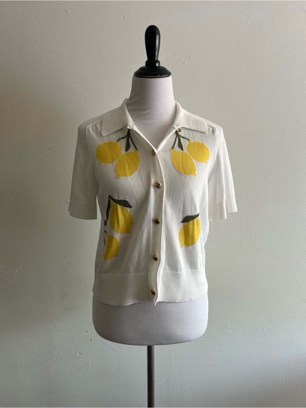 Button-Down Short Sleeve Knit Top with Yellow Lemon Motif